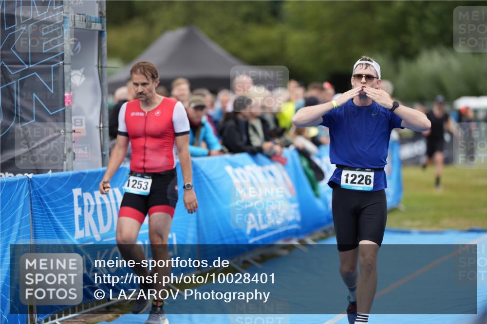 30.08.2026 - Elbe Triathlon Hamburg LAZAROV Photography http://msf.ph/oto/10028401 30.08.2026 11:38:43 Ziel 867, 1162, 1226, 1253, 1354, 1444 meine-sportfotos.de