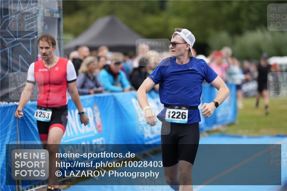 30.08.2026 - Elbe Triathlon Hamburg LAZAROV Photography http://msf.ph/oto/10028403 30.08.2026 11:38:43 Ziel 867, 1162, 1226, 1253, 1354, 1444 meine-sportfotos.de