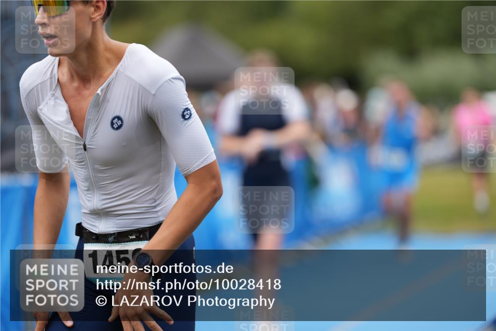 30.08.2026 - Elbe Triathlon Hamburg LAZAROV Photography http://msf.ph/oto/10028418 30.08.2026 11:39:15 Ziel 709, 877, 1064, 1123, 1125, 1169, 1205, 1214, 1256 meine-sportfotos.de