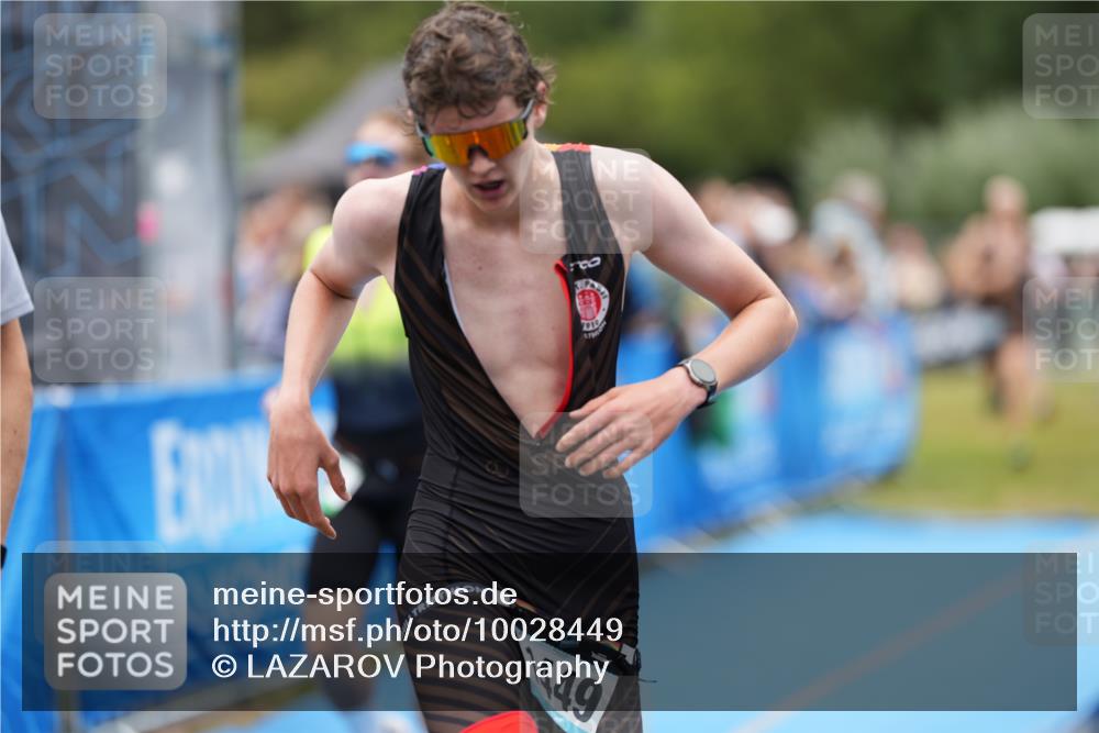 30.08.2026 - Elbe Triathlon Hamburg LAZAROV Photography http://msf.ph/oto/10028449 30.08.2026 11:41:46 Ziel 795, 1272, 1449 meine-sportfotos.de