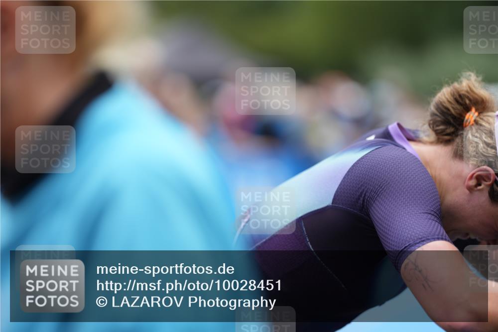 30.08.2026 - Elbe Triathlon Hamburg LAZAROV Photography http://msf.ph/oto/10028451 30.08.2026 11:41:50 Ziel 1272, 1310 meine-sportfotos.de