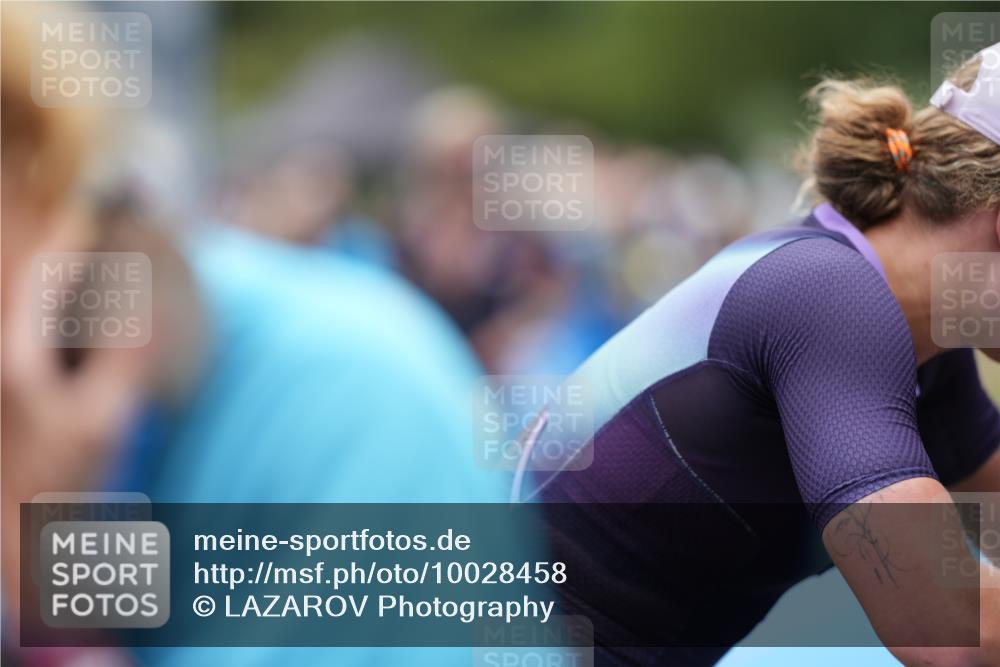 30.08.2026 - Elbe Triathlon Hamburg LAZAROV Photography http://msf.ph/oto/10028458 30.08.2026 11:42:03 Ziel 720, 1207 meine-sportfotos.de