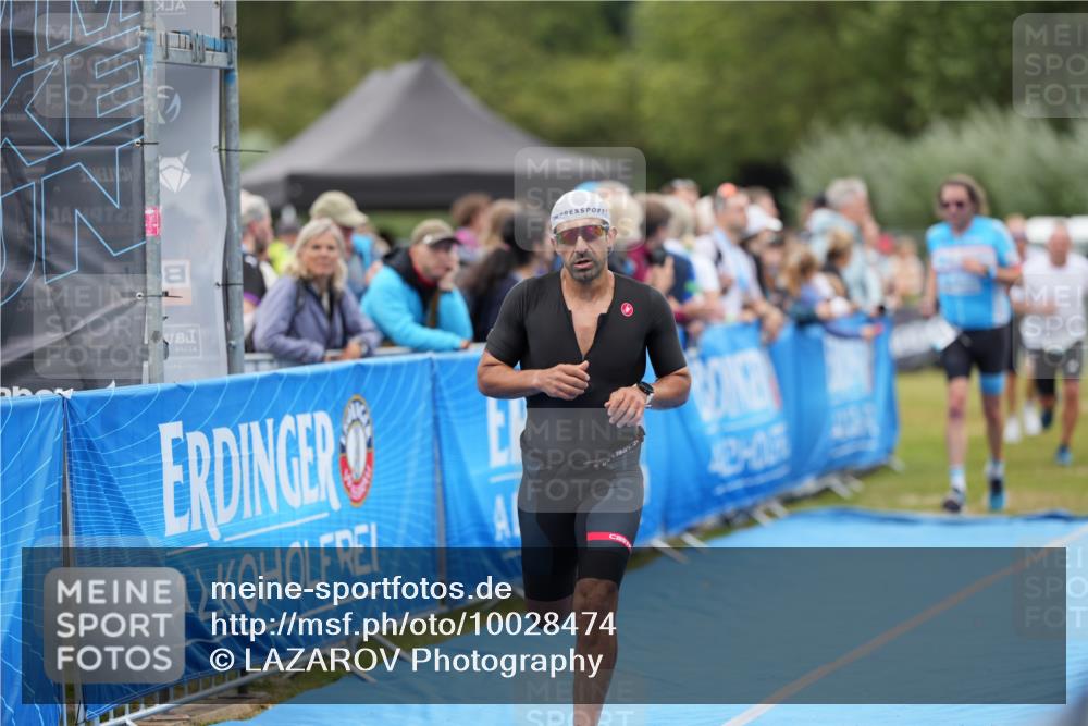 30.08.2026 - Elbe Triathlon Hamburg LAZAROV Photography http://msf.ph/oto/10028474 30.08.2026 11:42:53 Ziel 1238, 1257, 1303, 1325 meine-sportfotos.de