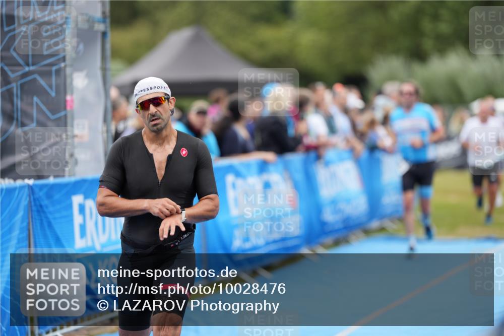 30.08.2026 - Elbe Triathlon Hamburg LAZAROV Photography http://msf.ph/oto/10028476 30.08.2026 11:42:54 Ziel 805, 1238, 1257, 1303, 1325 meine-sportfotos.de