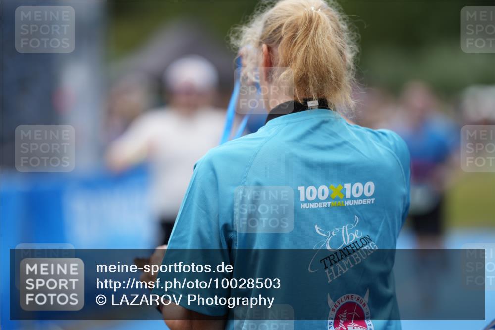 30.08.2026 - Elbe Triathlon Hamburg LAZAROV Photography http://msf.ph/oto/10028503 30.08.2026 11:43:36 Ziel 538, 1156, 1273 meine-sportfotos.de