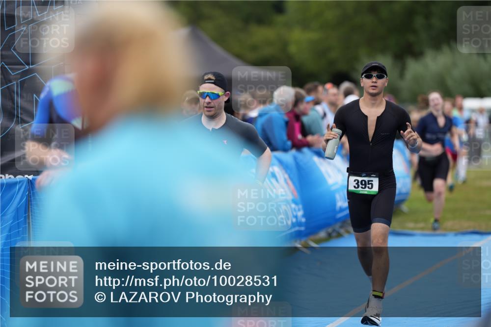 30.08.2026 - Elbe Triathlon Hamburg LAZAROV Photography http://msf.ph/oto/10028531 30.08.2026 11:44:36 Ziel 395, 553, 862, 1154, 1161, 1384 meine-sportfotos.de