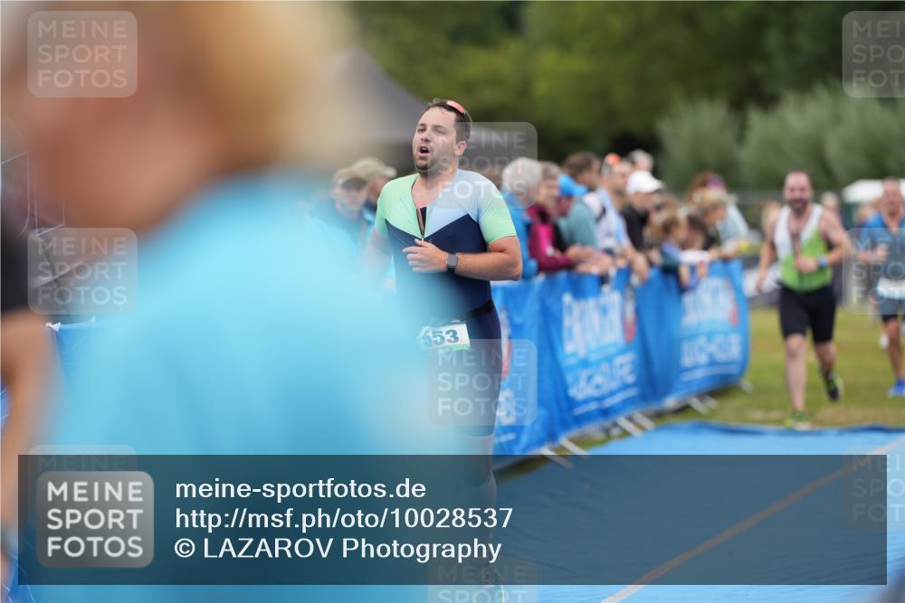 30.08.2026 - Elbe Triathlon Hamburg LAZAROV Photography http://msf.ph/oto/10028537 30.08.2026 11:44:44 Ziel 553, 810, 1258, 1326, 1384 meine-sportfotos.de