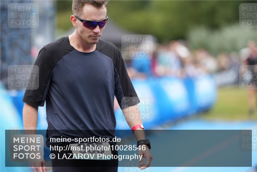 30.08.2026 - Elbe Triathlon Hamburg LAZAROV Photography http://msf.ph/oto/10028546 30.08.2026 11:45:44 Ziel 1248, 1299 meine-sportfotos.de