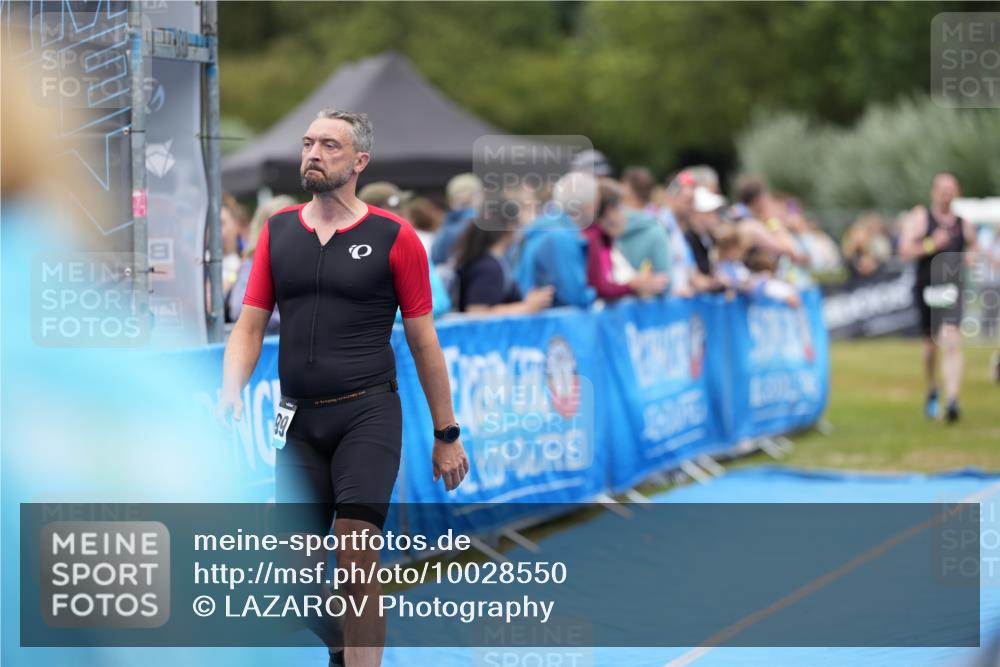 30.08.2026 - Elbe Triathlon Hamburg LAZAROV Photography http://msf.ph/oto/10028550 30.08.2026 11:45:49 Ziel 713, 1299 meine-sportfotos.de
