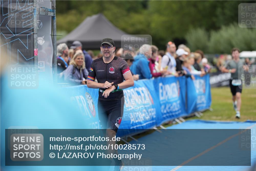 30.08.2026 - Elbe Triathlon Hamburg LAZAROV Photography http://msf.ph/oto/10028573 30.08.2026 11:47:11 Ziel 1294, 1311, 1379 meine-sportfotos.de