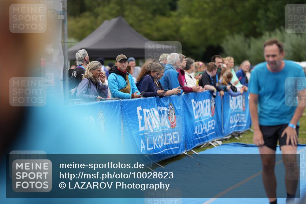 30.08.2026 - Elbe Triathlon Hamburg LAZAROV Photography http://msf.ph/oto/10028623 30.08.2026 11:49:32 Ziel 1145, 1252, 1363 meine-sportfotos.de