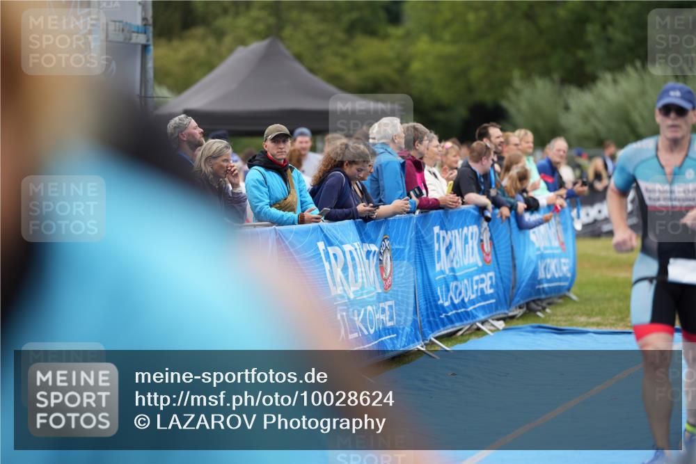 30.08.2026 - Elbe Triathlon Hamburg LAZAROV Photography http://msf.ph/oto/10028624 30.08.2026 11:49:36 Ziel 1363 meine-sportfotos.de