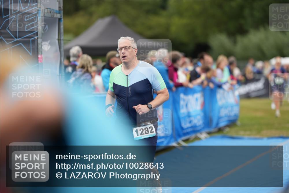 30.08.2026 - Elbe Triathlon Hamburg LAZAROV Photography http://msf.ph/oto/10028643 30.08.2026 11:50:30 Ziel 686, 912, 958, 1282 meine-sportfotos.de