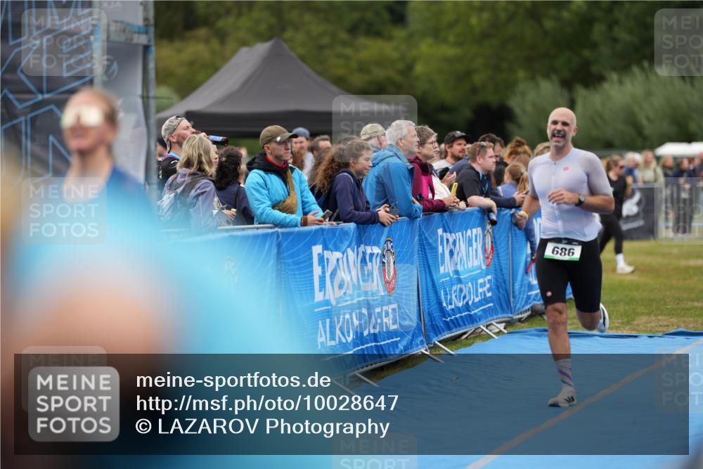 30.08.2026 - Elbe Triathlon Hamburg LAZAROV Photography http://msf.ph/oto/10028647 30.08.2026 11:50:36 Ziel 686, 958 meine-sportfotos.de