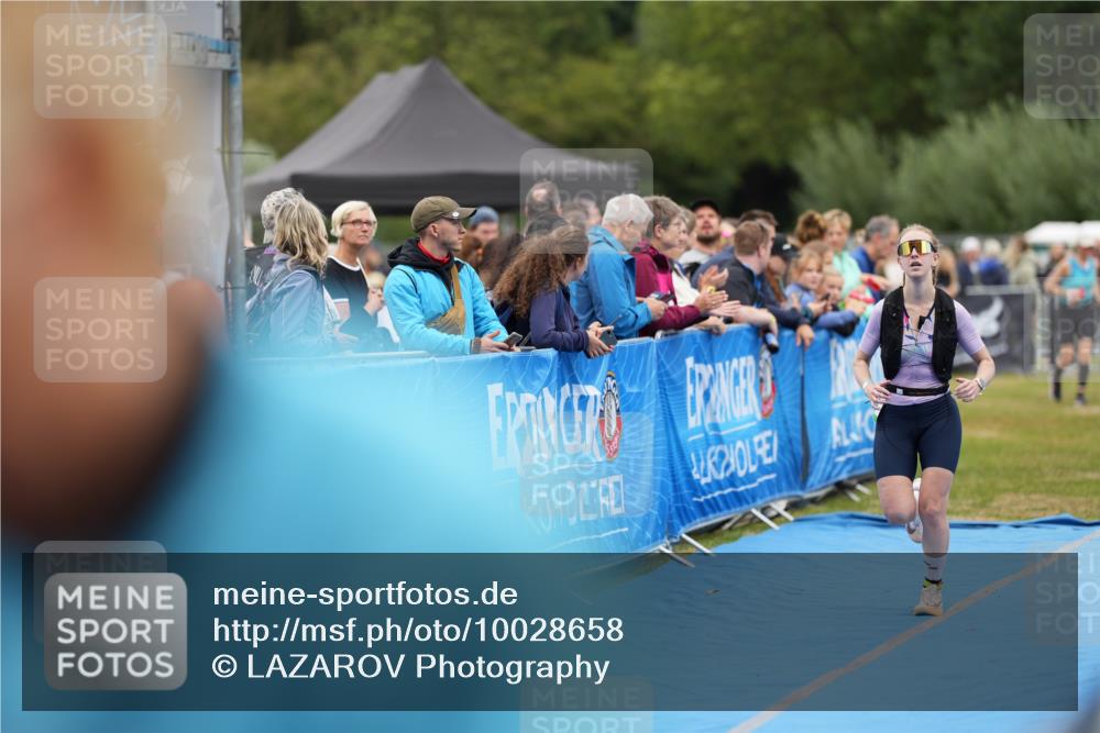 30.08.2026 - Elbe Triathlon Hamburg LAZAROV Photography http://msf.ph/oto/10028658 30.08.2026 11:51:07 Ziel 833, 1293 meine-sportfotos.de