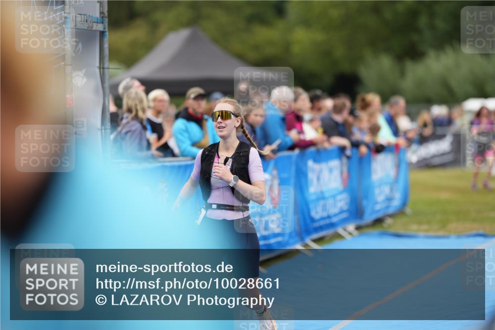30.08.2026 - Elbe Triathlon Hamburg LAZAROV Photography http://msf.ph/oto/10028661 30.08.2026 11:51:09 Ziel 833, 1293 meine-sportfotos.de