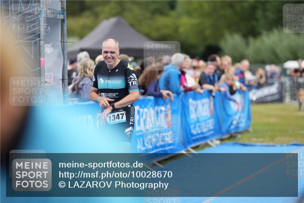 30.08.2026 - Elbe Triathlon Hamburg LAZAROV Photography http://msf.ph/oto/10028670 30.08.2026 11:51:28 Ziel 1347 meine-sportfotos.de