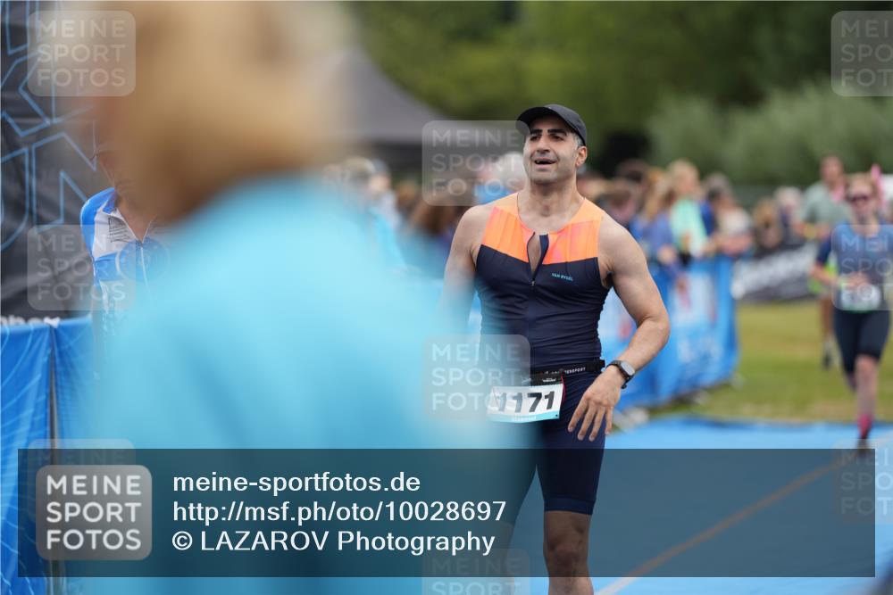 30.08.2026 - Elbe Triathlon Hamburg LAZAROV Photography http://msf.ph/oto/10028697 30.08.2026 11:52:20 Ziel 943, 1128, 1171, 1336, 1578 meine-sportfotos.de