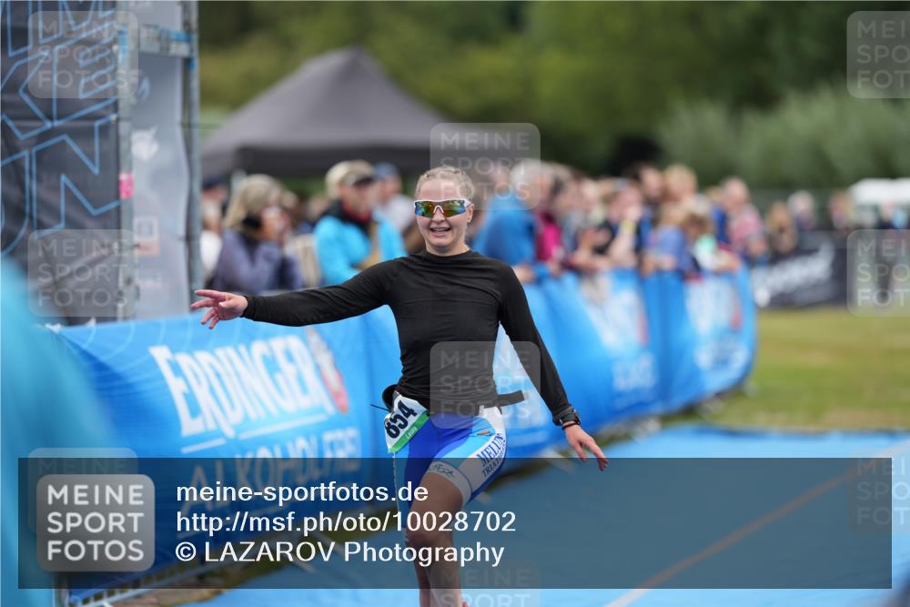 30.08.2026 - Elbe Triathlon Hamburg LAZAROV Photography http://msf.ph/oto/10028702 30.08.2026 11:52:33 Ziel 854 meine-sportfotos.de