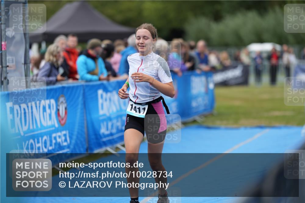 30.08.2026 - Elbe Triathlon Hamburg LAZAROV Photography http://msf.ph/oto/10028734 30.08.2026 11:55:19 Ziel 1411 meine-sportfotos.de