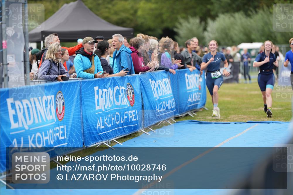 30.08.2026 - Elbe Triathlon Hamburg LAZAROV Photography http://msf.ph/oto/10028746 30.08.2026 11:55:56 Ziel 836, 861, 1376, 1507 meine-sportfotos.de