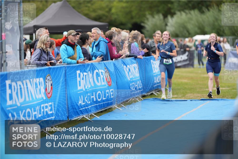 30.08.2026 - Elbe Triathlon Hamburg LAZAROV Photography http://msf.ph/oto/10028747 30.08.2026 11:55:57 Ziel 836, 861, 1376, 1507 meine-sportfotos.de