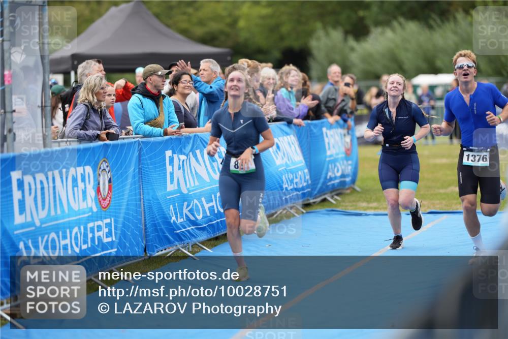 30.08.2026 - Elbe Triathlon Hamburg LAZAROV Photography http://msf.ph/oto/10028751 30.08.2026 11:55:58 Ziel 836, 849, 861, 1376, 1507 meine-sportfotos.de