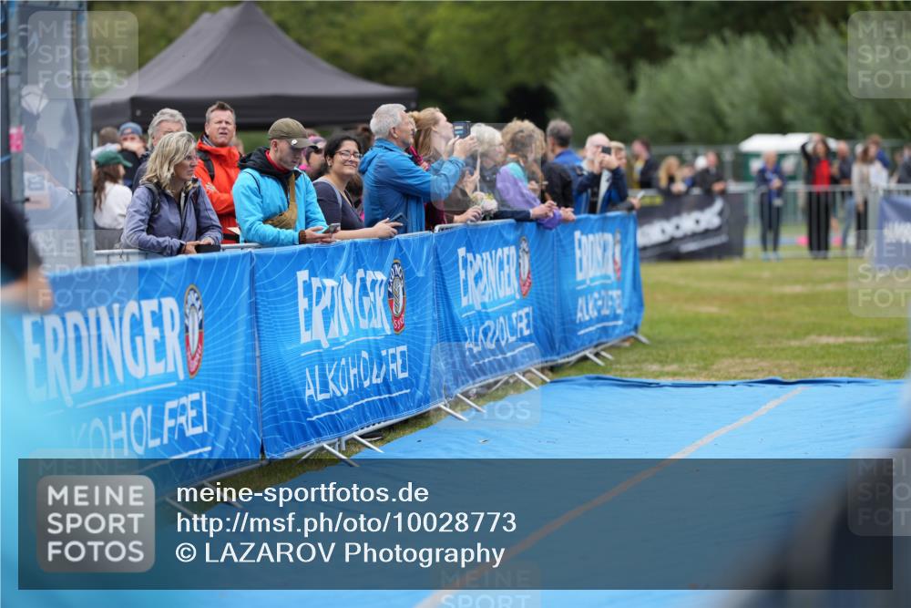 30.08.2026 - Elbe Triathlon Hamburg LAZAROV Photography http://msf.ph/oto/10028773 30.08.2026 11:57:02 Ziel 1451 meine-sportfotos.de