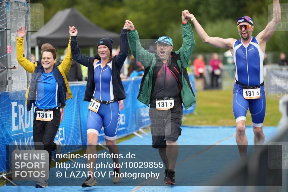 30.08.2026 - Elbe Triathlon Hamburg LAZAROV Photography http://msf.ph/oto/10029855 30.08.2026 16:30:25 Ziel  meine-sportfotos.de