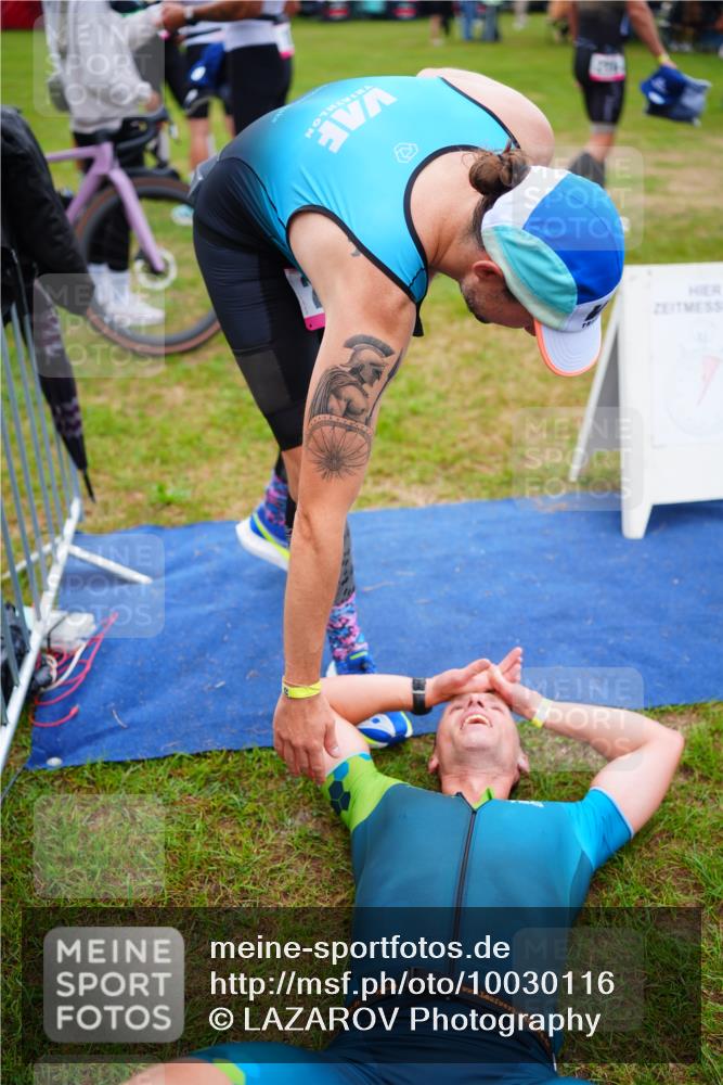 30.08.2026 - Elbe Triathlon Hamburg LAZAROV Photography http://msf.ph/oto/10030116 30.08.2026 10:07:47 Ziel  meine-sportfotos.de