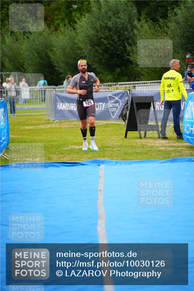 30.08.2026 - Elbe Triathlon Hamburg LAZAROV Photography http://msf.ph/oto/10030126 30.08.2026 10:08:05 Ziel 189 meine-sportfotos.de