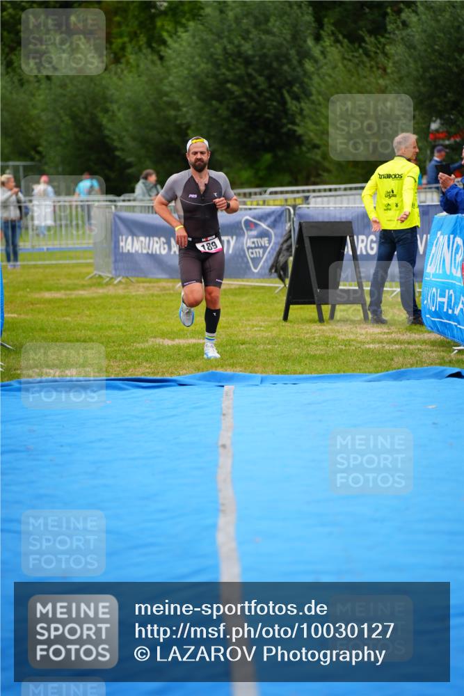 30.08.2026 - Elbe Triathlon Hamburg LAZAROV Photography http://msf.ph/oto/10030127 30.08.2026 10:08:05 Ziel 189 meine-sportfotos.de