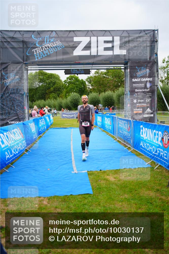 30.08.2026 - Elbe Triathlon Hamburg LAZAROV Photography http://msf.ph/oto/10030137 30.08.2026 10:08:09 Ziel 189 meine-sportfotos.de