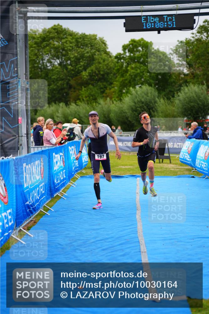 30.08.2026 - Elbe Triathlon Hamburg LAZAROV Photography http://msf.ph/oto/10030164 30.08.2026 10:08:52 Ziel 182, 197 meine-sportfotos.de