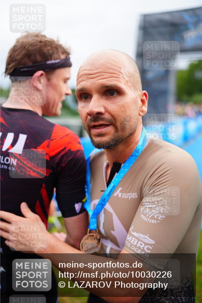 30.08.2026 - Elbe Triathlon Hamburg LAZAROV Photography http://msf.ph/oto/10030226 30.08.2026 10:10:49 Ziel  meine-sportfotos.de