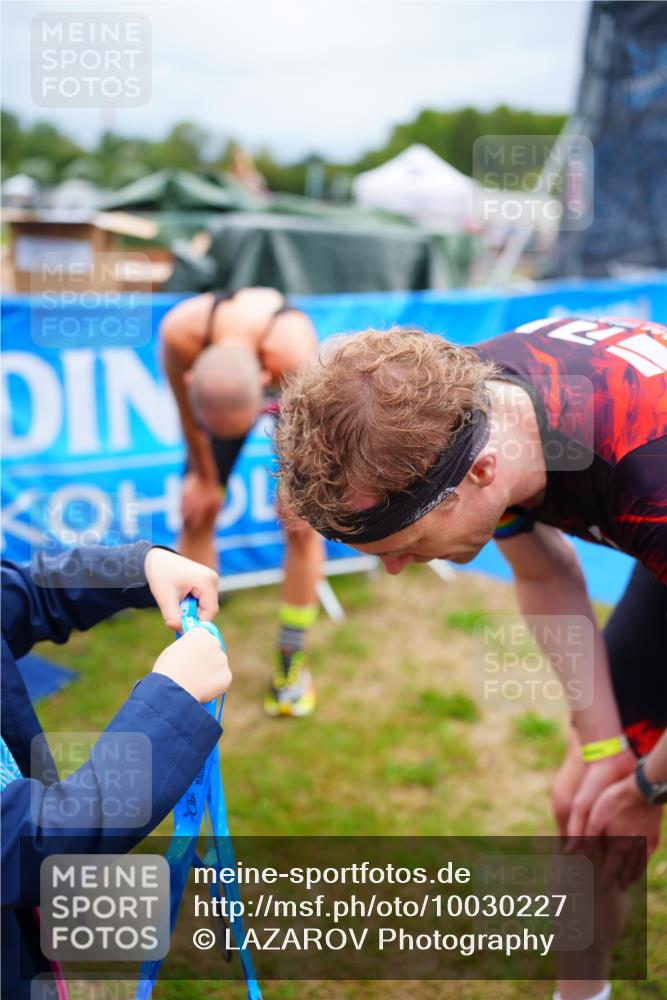 30.08.2026 - Elbe Triathlon Hamburg LAZAROV Photography http://msf.ph/oto/10030227 30.08.2026 10:10:55 Ziel  meine-sportfotos.de