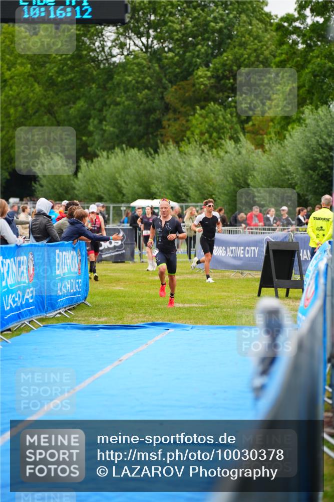 30.08.2026 - Elbe Triathlon Hamburg LAZAROV Photography http://msf.ph/oto/10030378 30.08.2026 10:16:12 Ziel 191 meine-sportfotos.de