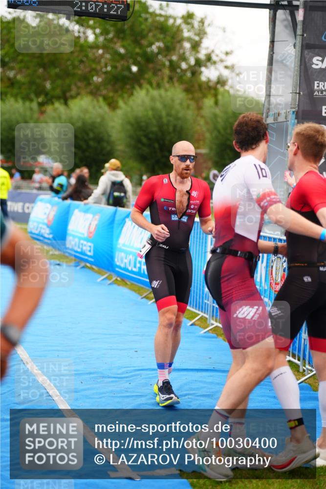 30.08.2026 - Elbe Triathlon Hamburg LAZAROV Photography http://msf.ph/oto/10030400 30.08.2026 10:17:29 Ziel 212, 308, 312 meine-sportfotos.de
