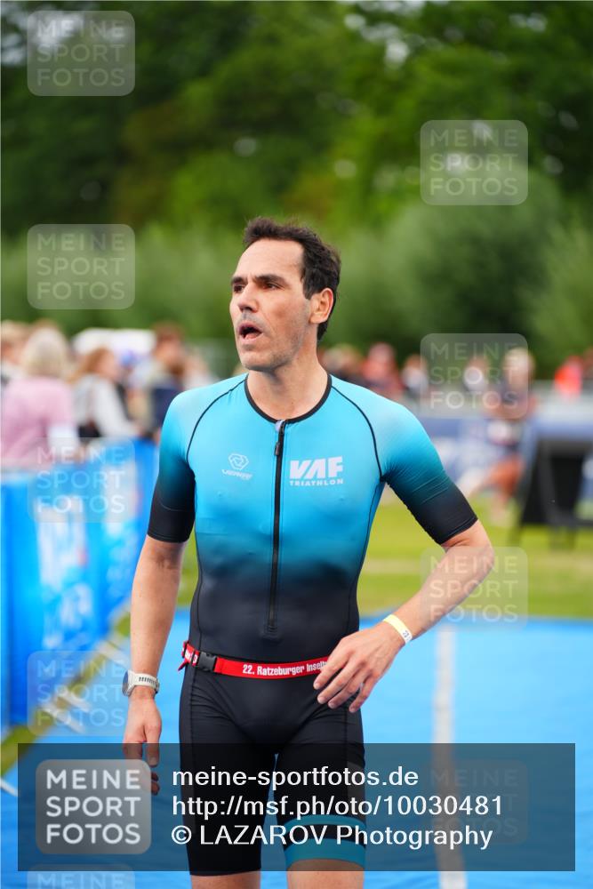 30.08.2026 - Elbe Triathlon Hamburg LAZAROV Photography http://msf.ph/oto/10030481 30.08.2026 10:19:13 Ziel 211 meine-sportfotos.de