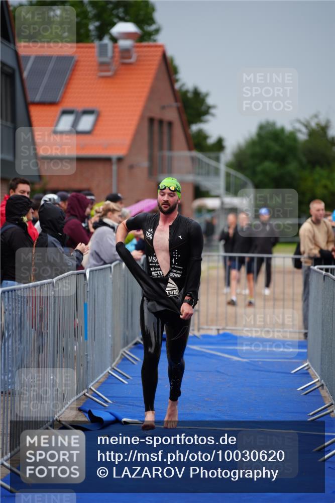30.08.2026 - Elbe Triathlon Hamburg LAZAROV Photography http://msf.ph/oto/10030620 30.08.2026 08:22:47 Schwimmen 195, 203 meine-sportfotos.de