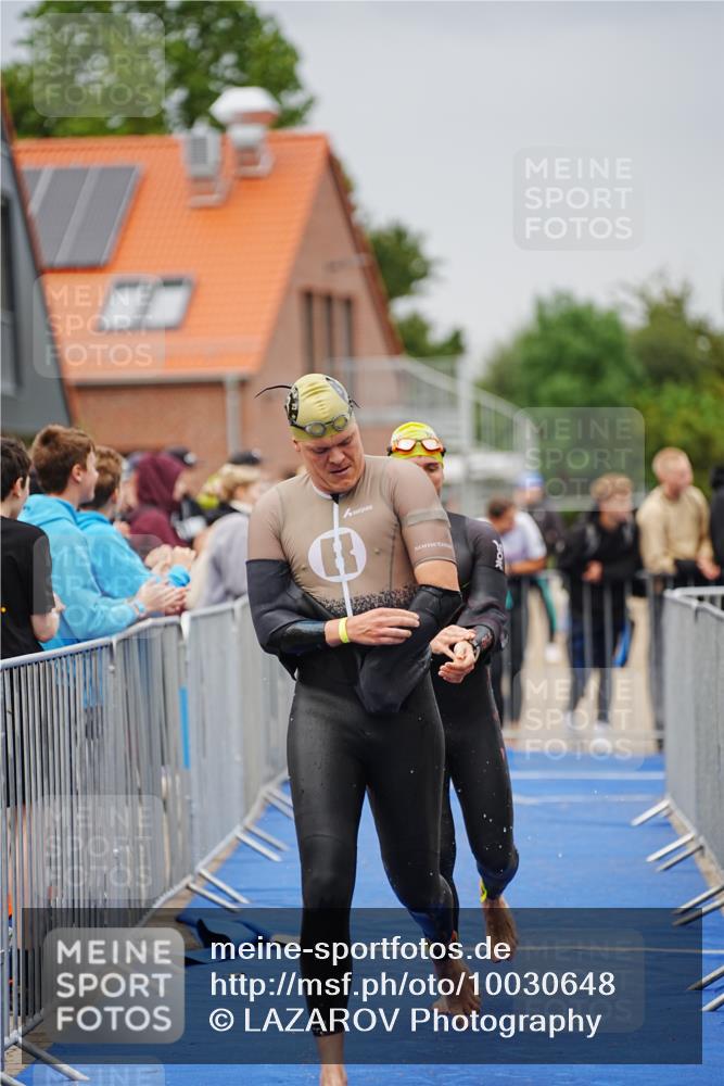 30.08.2026 - Elbe Triathlon Hamburg LAZAROV Photography http://msf.ph/oto/10030648 30.08.2026 08:23:43 Schwimmen 186, 190, 207, 213, 217, 226 meine-sportfotos.de