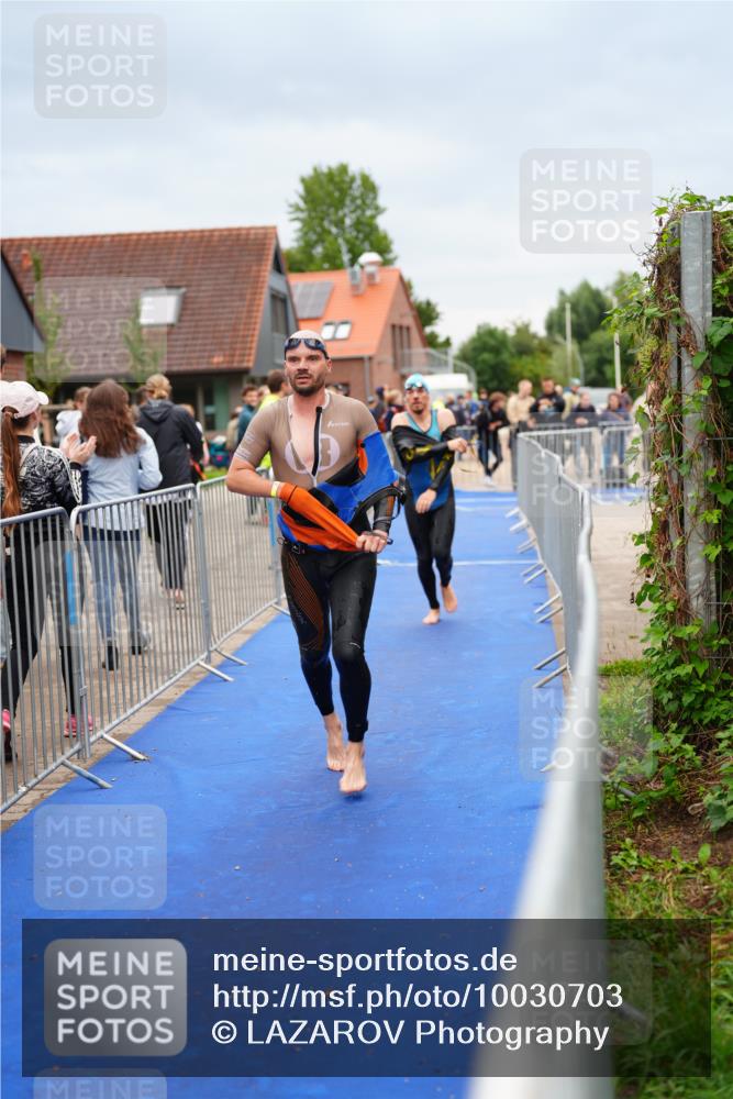 30.08.2026 - Elbe Triathlon Hamburg LAZAROV Photography http://msf.ph/oto/10030703 30.08.2026 08:26:20 Schwimmen 188, 210, 221, 230 meine-sportfotos.de