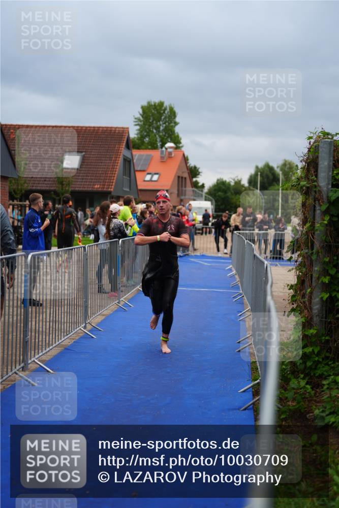 30.08.2026 - Elbe Triathlon Hamburg LAZAROV Photography http://msf.ph/oto/10030709 30.08.2026 08:27:10 Schwimmen 191, 227, 229 meine-sportfotos.de
