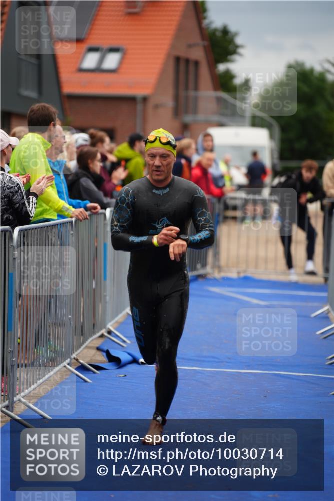 30.08.2026 - Elbe Triathlon Hamburg LAZAROV Photography http://msf.ph/oto/10030714 30.08.2026 08:27:17 Schwimmen 191, 227, 229, 240 meine-sportfotos.de