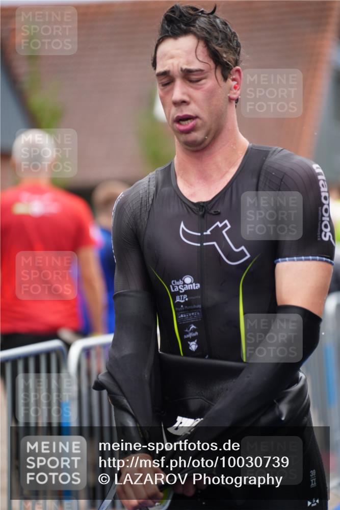 30.08.2026 - Elbe Triathlon Hamburg LAZAROV Photography http://msf.ph/oto/10030739 30.08.2026 08:27:43 Schwimmen 181, 182, 206, 232 meine-sportfotos.de