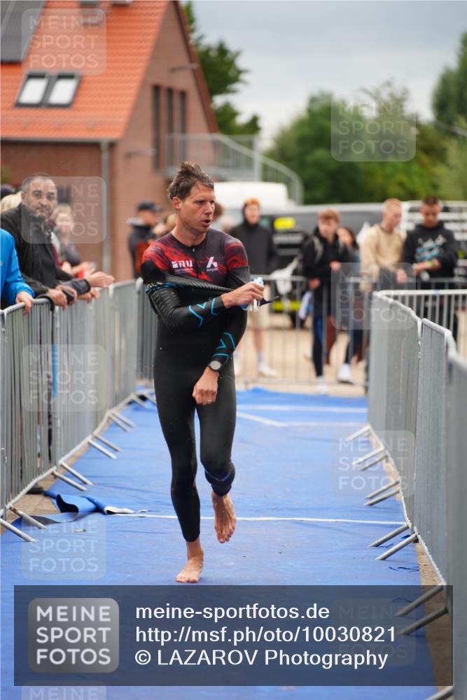30.08.2026 - Elbe Triathlon Hamburg LAZAROV Photography http://msf.ph/oto/10030821 30.08.2026 08:28:49 Schwimmen 242 meine-sportfotos.de