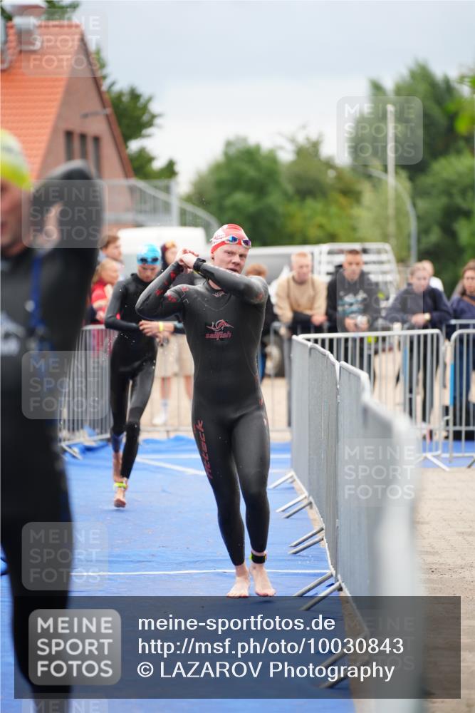 30.08.2026 - Elbe Triathlon Hamburg LAZAROV Photography http://msf.ph/oto/10030843 30.08.2026 08:29:37 Schwimmen 192, 208, 214, 215, 223 meine-sportfotos.de