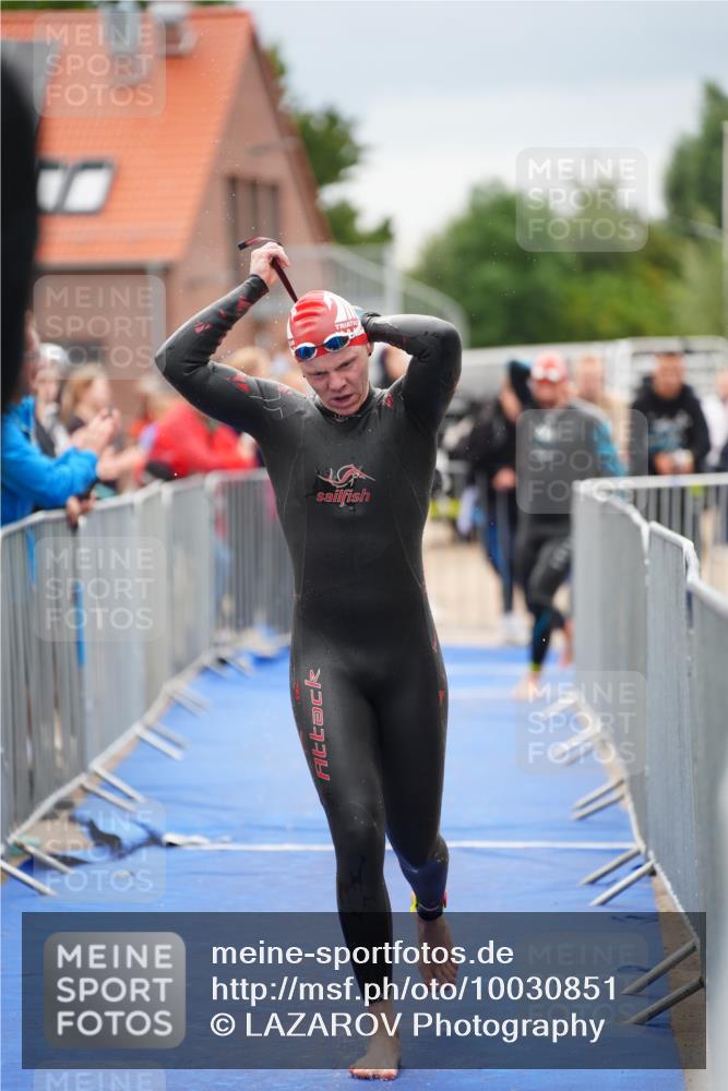 30.08.2026 - Elbe Triathlon Hamburg LAZAROV Photography http://msf.ph/oto/10030851 30.08.2026 08:29:38 Schwimmen 192, 208, 214, 215, 223 meine-sportfotos.de