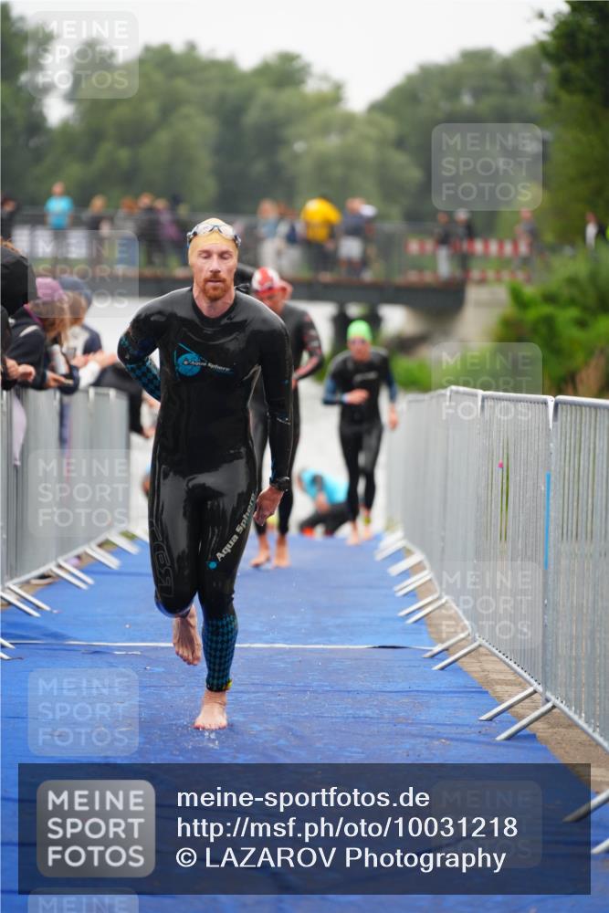 30.08.2026 - Elbe Triathlon Hamburg LAZAROV Photography http://msf.ph/oto/10031218 30.08.2026 08:35:57 Schwimmen 280, 312 meine-sportfotos.de