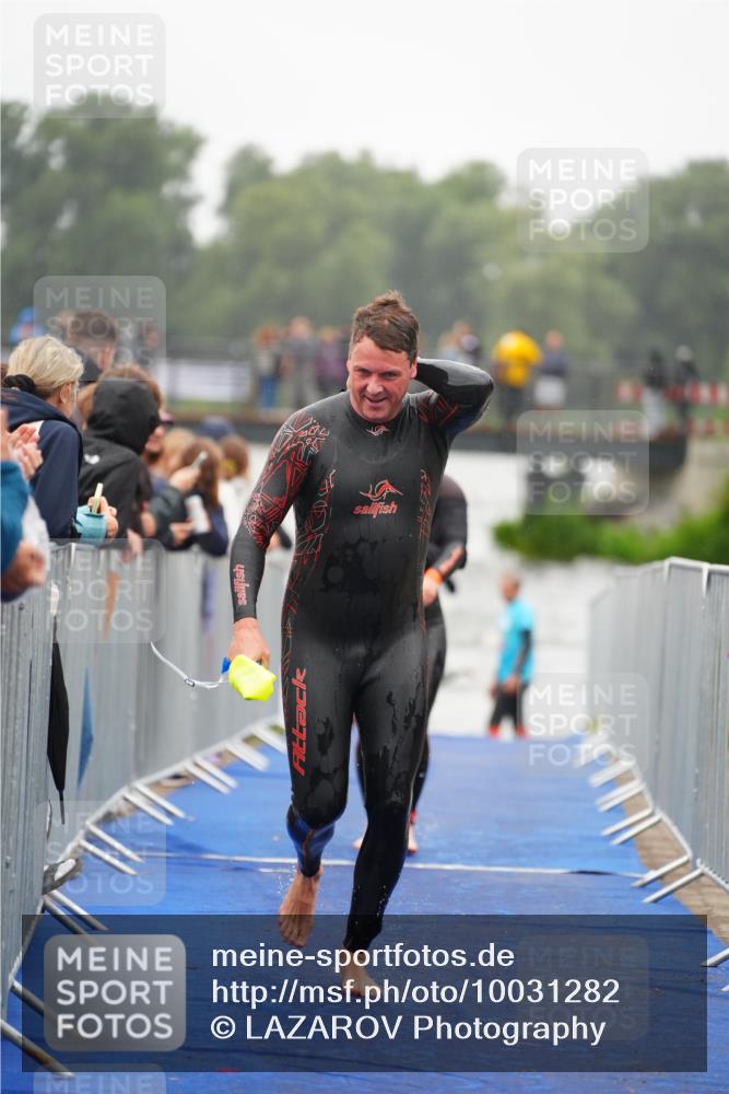30.08.2026 - Elbe Triathlon Hamburg LAZAROV Photography http://msf.ph/oto/10031282 30.08.2026 08:36:10 Schwimmen 254, 269, 280, 312, 356, 374 meine-sportfotos.de